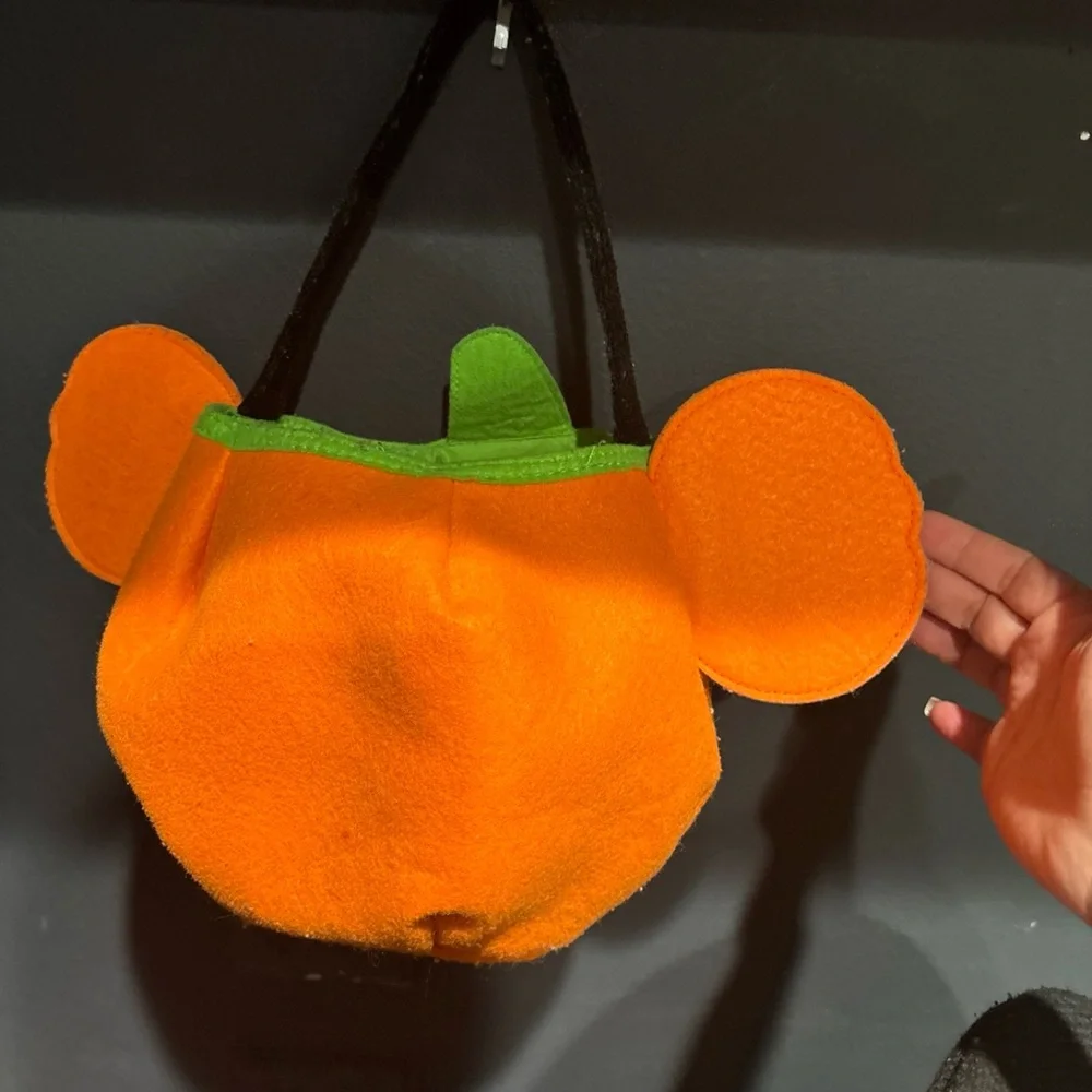 Disney Store Mickey Mouse Pumpkin Candy Carry Tote Container. Used - Picture 3 of 4